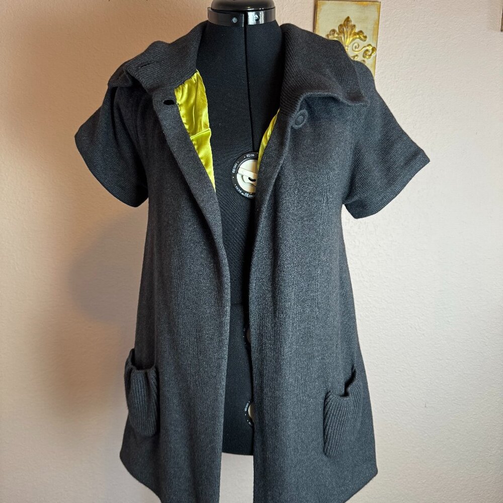Chic Luxury Spring Layer Alice & Olivia Short Sleeve Cashmere Jacket Grey Small